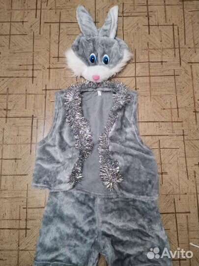 Новогодний костюм зайка серый