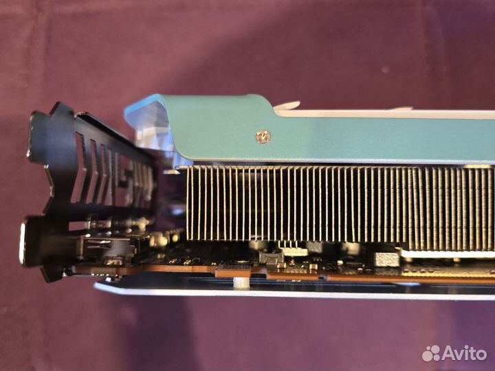 Powercolor devil anime rx 6700xt 12gb