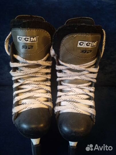 Коньки хоккейные ссм