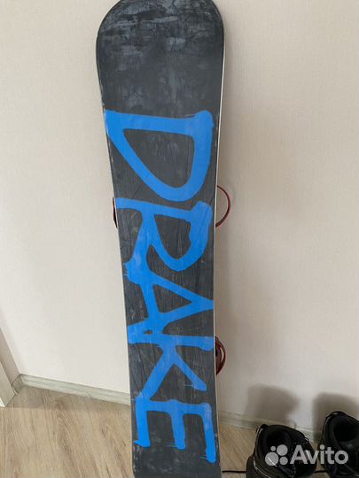 Сноуборд Drake в комплекте