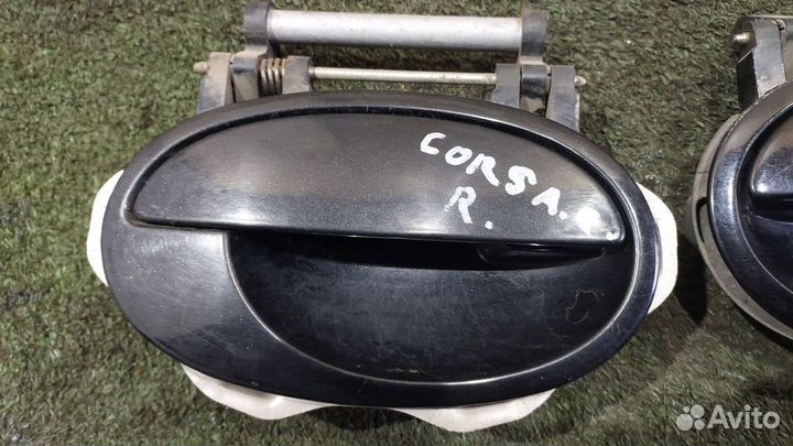 Ручка двери наружная правая\левая 3-дверка Corsa C