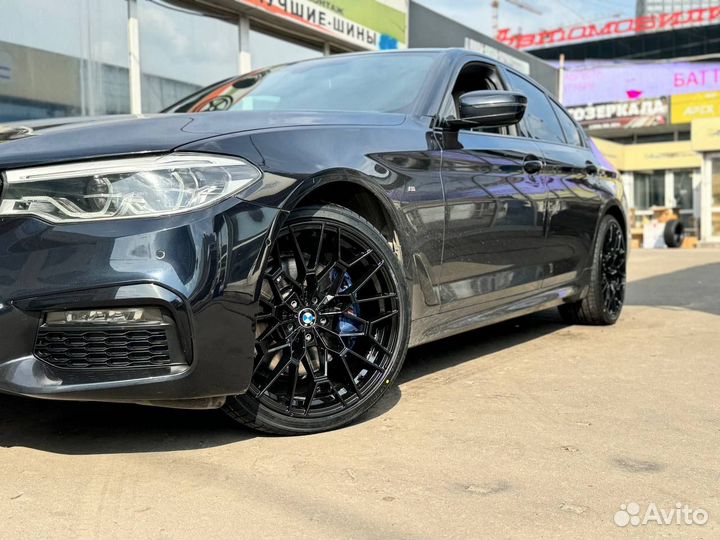 Диски литые R20 для BMW G30 G20 разноширокие