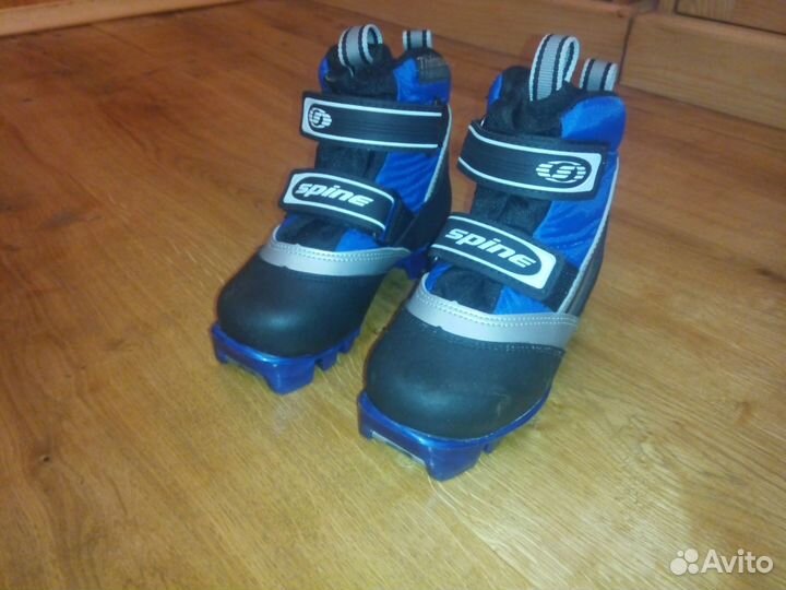 Лыжные ботинки 27 размер