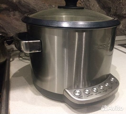 Мультиварка (медленноварка) Bork U601