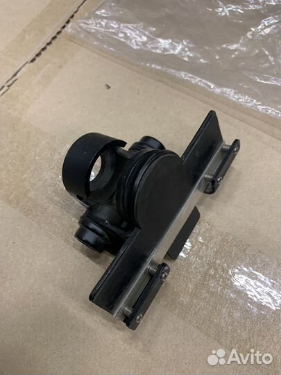 Кронштейн автомобильной антенны Diamond K400