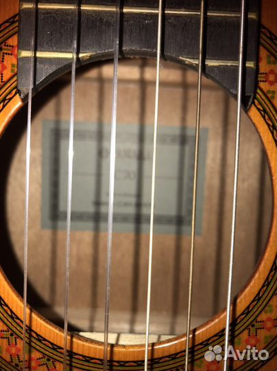 Классическая гитара yamaha c70 с чехлом +Струны