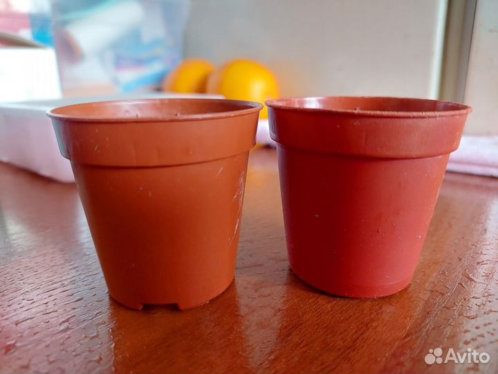 Горшки для цветов (маленькие)