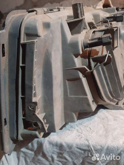 Фары задние мерседес w124