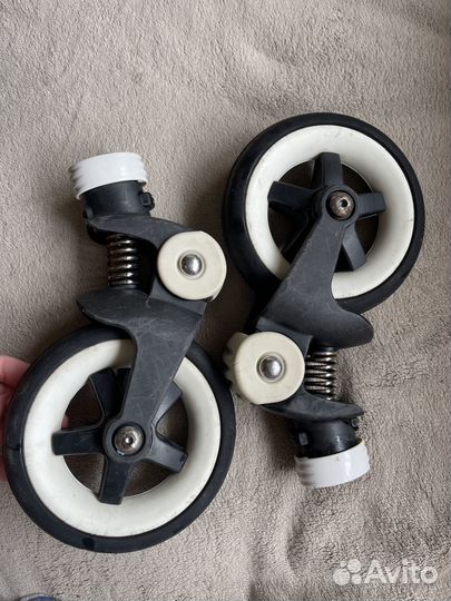 Запчасти на коляску bugaboo bee