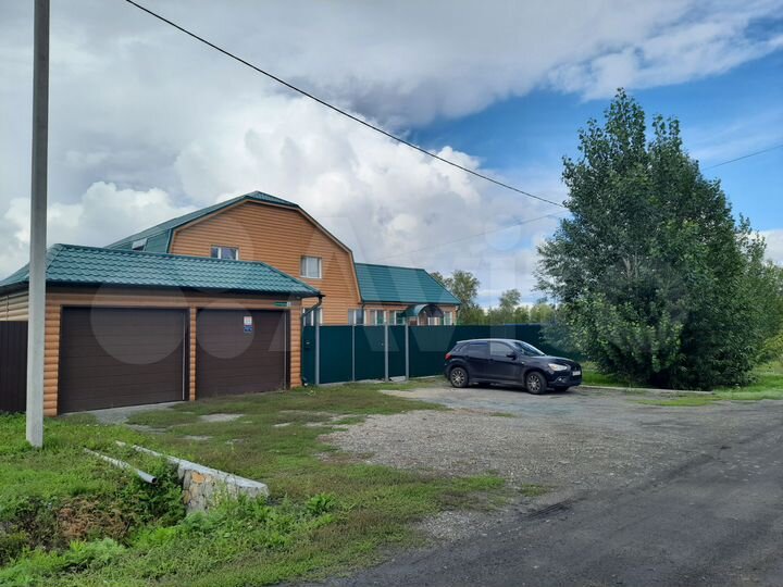 Дом 350 м² на участке 15 сот.