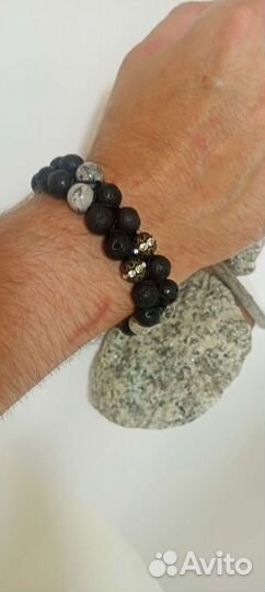 Браслет из камней