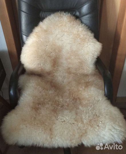 Новая цельная шкура овечья 55x95см цвет палевый