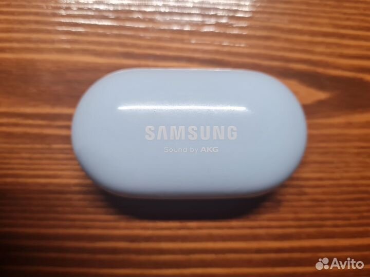 Беспроводные наушники Samsung Buds цена за все