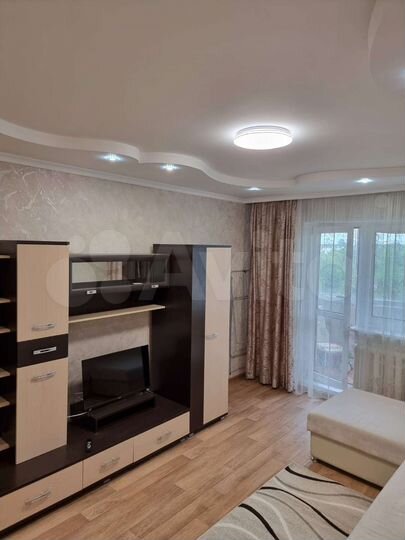 2-к. квартира, 60 м², 3/9 эт.