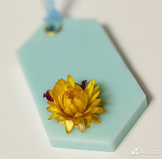 Свечи и аромасаше из воска