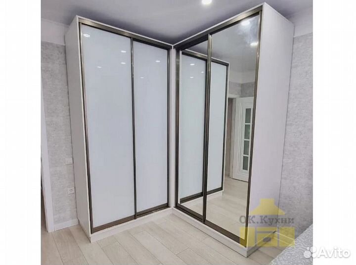 Шкаф в прихожую