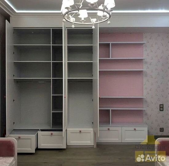 Стенка в гостиную