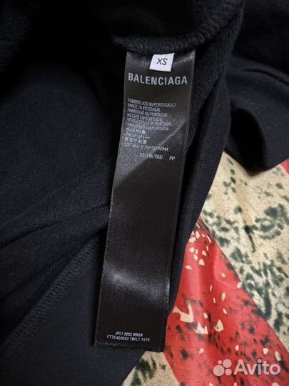 Balenciaga WFP худи оригинал