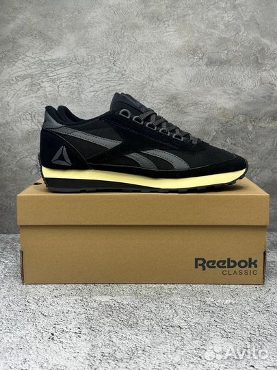 Кроссовки Reebok classic