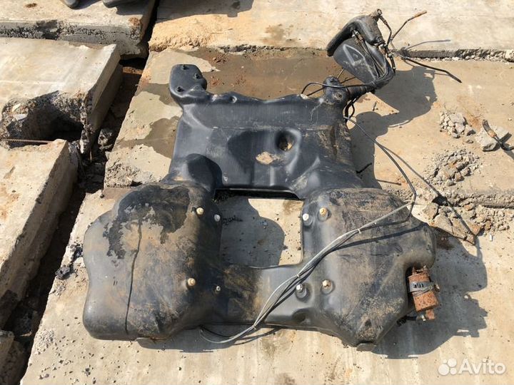 Бак топливный Audi A6 c5 C5