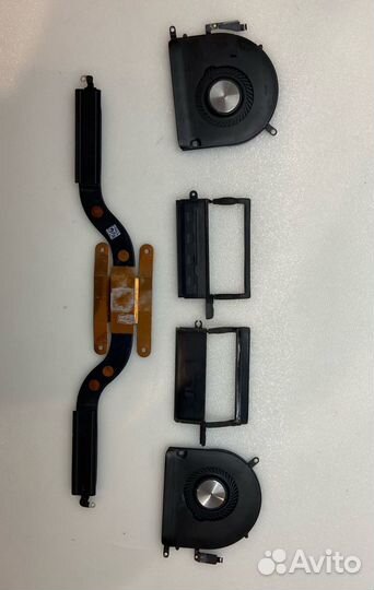 Ноутбук MacBok Pro A1398 в разборе