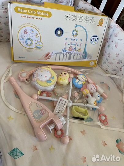 Музык. мобиль,с проектором,подвесками,на пульте ду