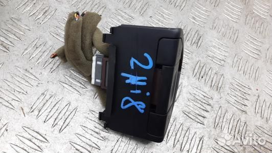 Кнопка аварийки renault koleos (2NI08I501)