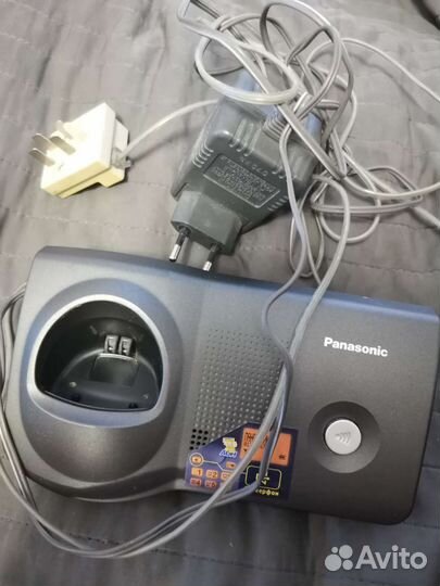 Радиотелефон Panasonic kx-tg7105ru