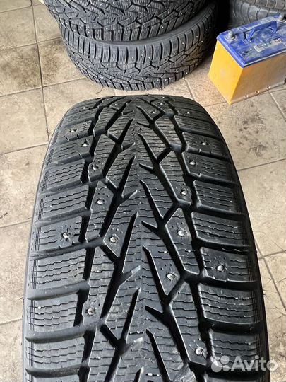 Nokian Tyres Hakka Black SUV 215/55 R17