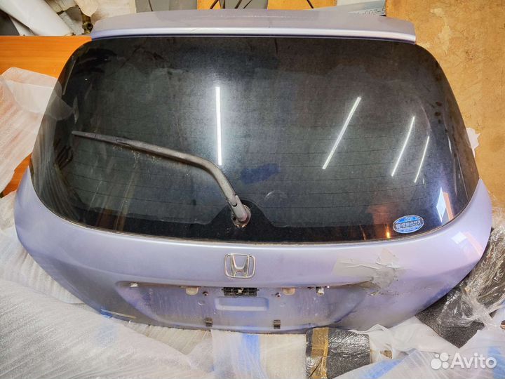 Задняя крышка багажника Honda Civic EU1