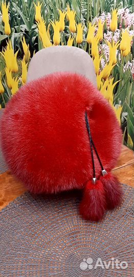 Берет из норки