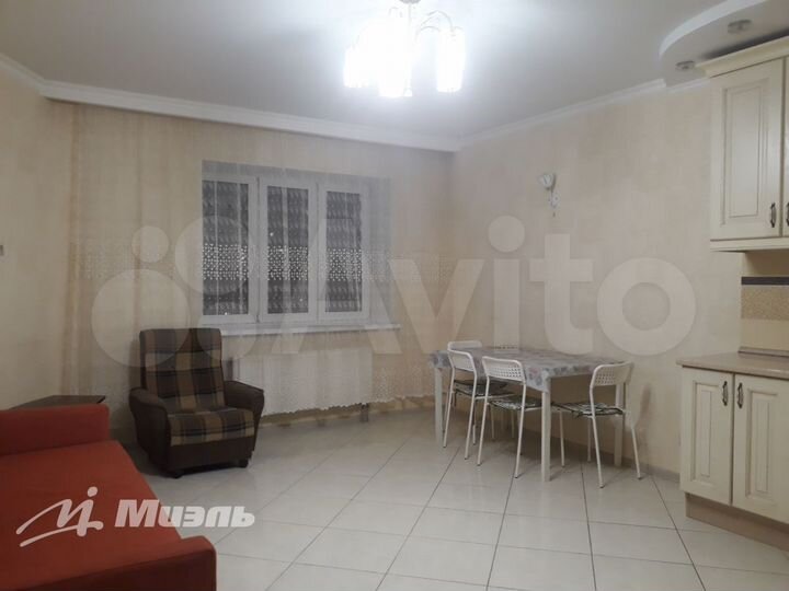 2-к. квартира, 57 м², 14/24 эт.