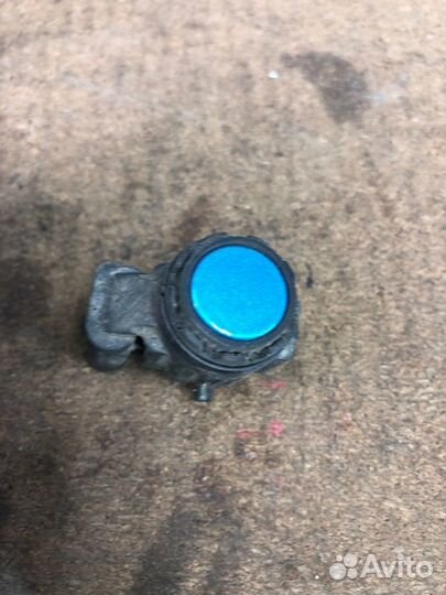 Б/У Датчик парктроник В хорошем состоянии