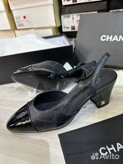 Босоножки Chanel