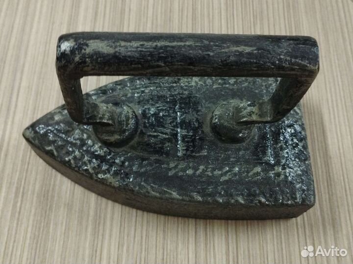 Старинный утюг Касли 3 номер