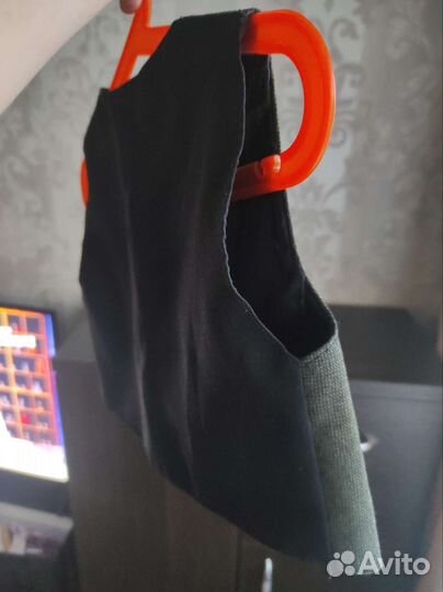 Жилетка 98р новая