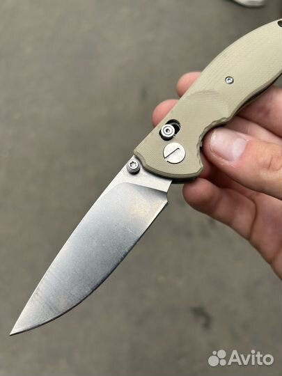Нож складной на Axis-lock D2