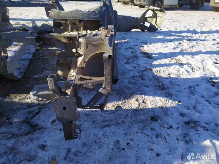 Боковина кузова левая Renault Fluence K4MV838 2010