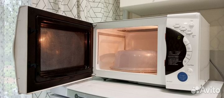 Микроволновая печь LG MB 4352T