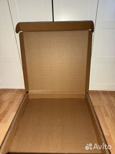 Две коробки