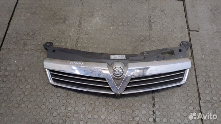 Решетка радиатора Opel Astra H, 2007