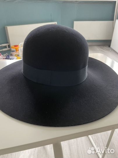 Шляпа женская с широкими полями