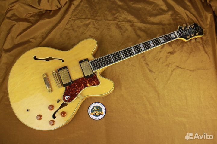 Полуакустическая гитара Epiphone Sheraton II