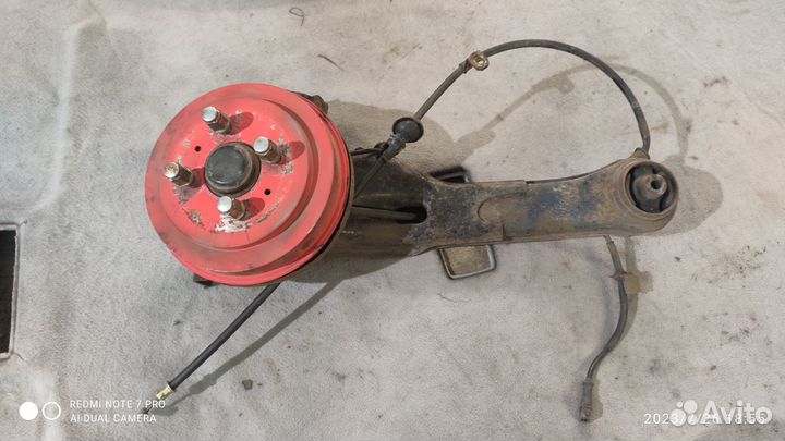 Задний рычаг Mitsubishi Carisma DA1A 1997 4x100