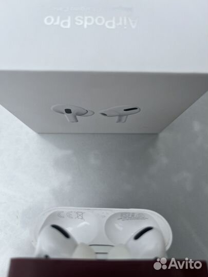Беспроводные наушники apple airpods pro