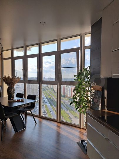 3-к. квартира, 84,3 м², 17/21 эт.