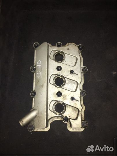 Крышка гбц правая Ауди А6 С7 06E103472N