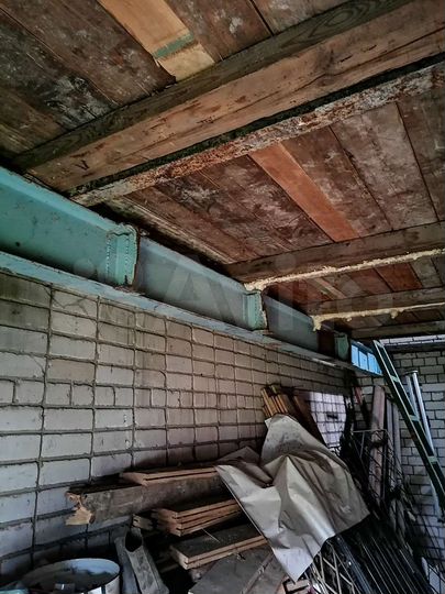 Гараж, > 30 м²