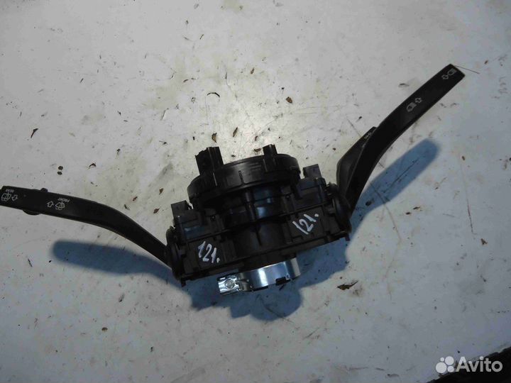 Переключатель подрулевой (стрекоза) Audi A4 2016