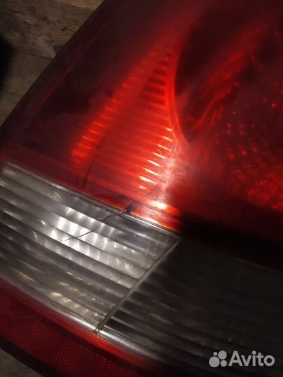 Задние фонари Киа Соренто 1